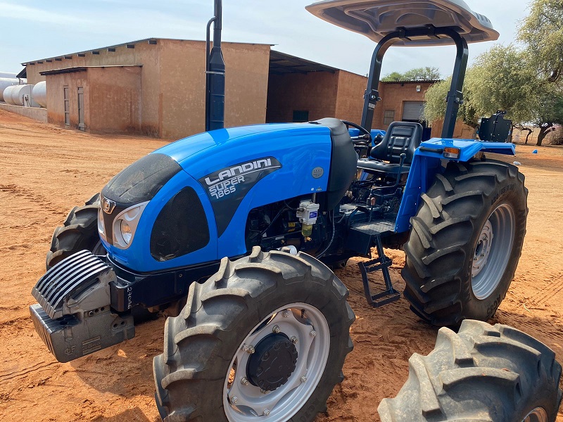 Super DT7865 75HP - 4WD
